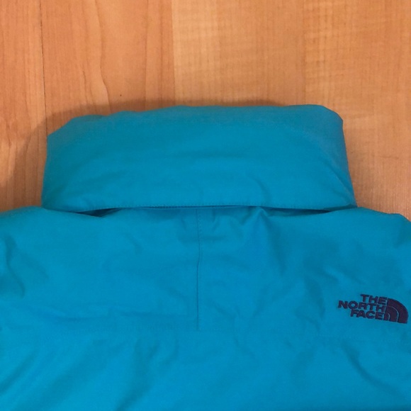 The North Face Hyvent Coat - Picture 9 of 10